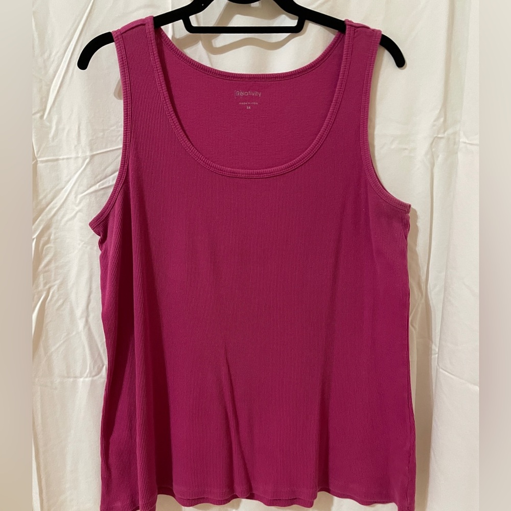 3 Camisoles Fuchsia, Black & Gray